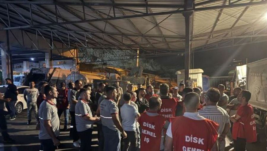 Karşıyaka Belediyesi'nde maaşlar 5 yıldır düzensiz ödeniyor