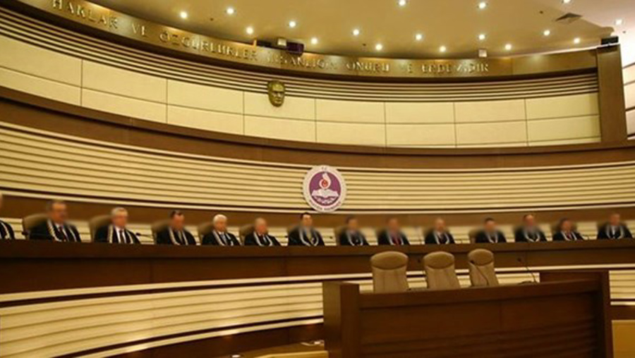 Belediye başkanlarına yeşil pasaport için aranan 1. derece kadro şartı hukuka uygun bulundu