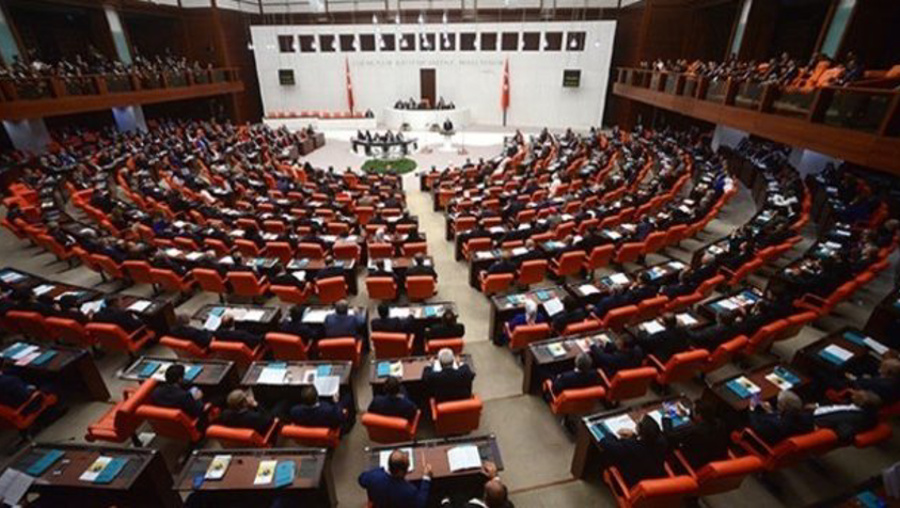 Savaş ve afet bölgelerinde görevli Kızılay personeline nakdi tazminat hakkı geliyor