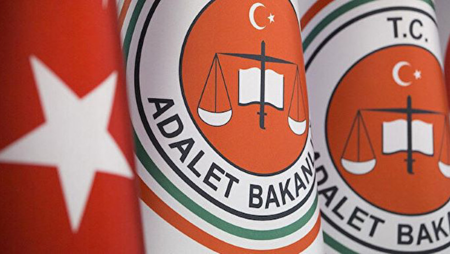 Yargı hizmetlerinde dijitalleşme çalışmaları mobil uygulamalarla genişliyor