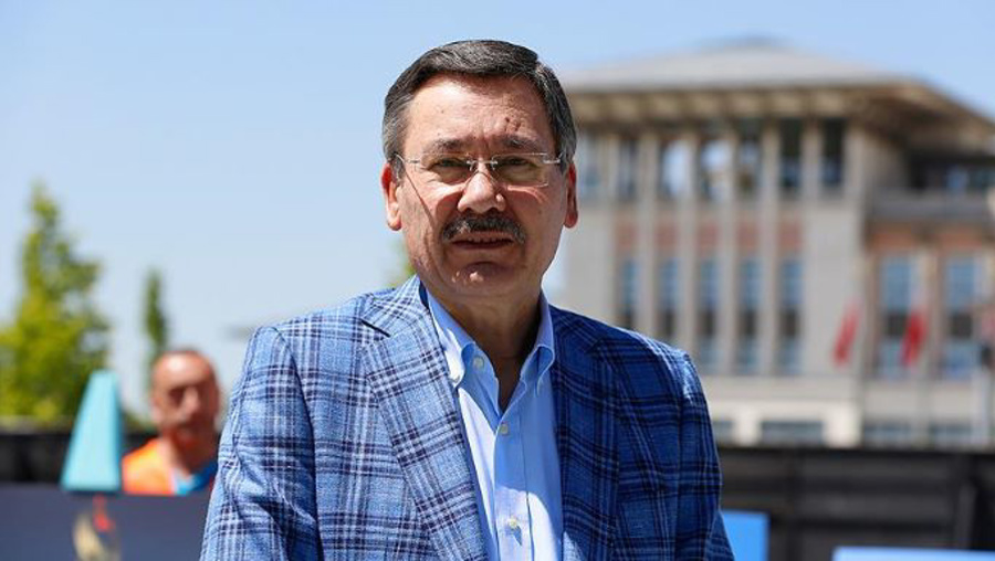 Melih Gökçek'in oğlu ve gelinine yurt dışı çıkış yasağı