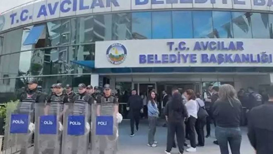 Avcılar Belediyesi'ne yolszuluk operasyonu