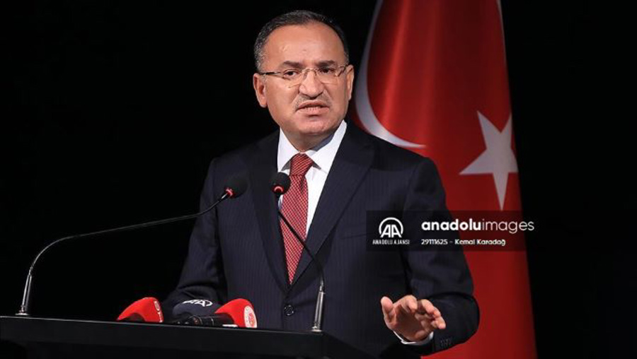 Bekir Bozdağ, TBMM Başkanvekilliği'nden istifa etti