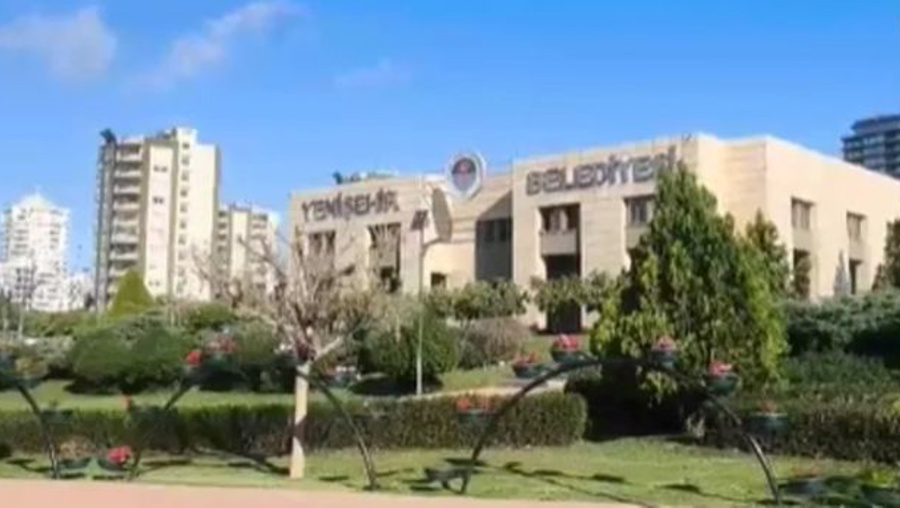 Mersin Yenişehir Belediyesi'ne operasyon