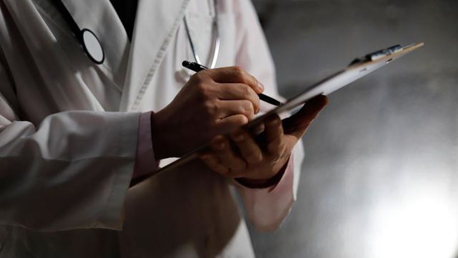 Sayıştay: 281 doktor sigortasız